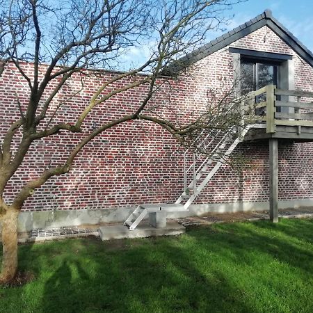 Etage A La Ferme Avec Piscine Interieure Privative, Selon Date Bassee Exterior photo